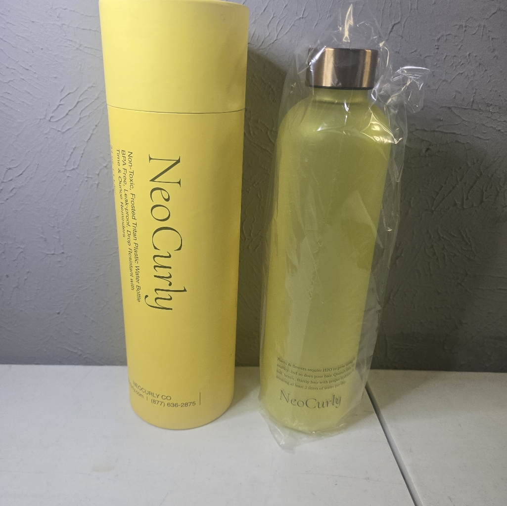 Neocurly 34 Oz Water Bottle